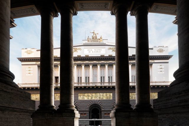 Dialoghi Sinfonici al Teatro San Carlo: Un’esperienza interattiva tra il Pubblico e l’Orchestra