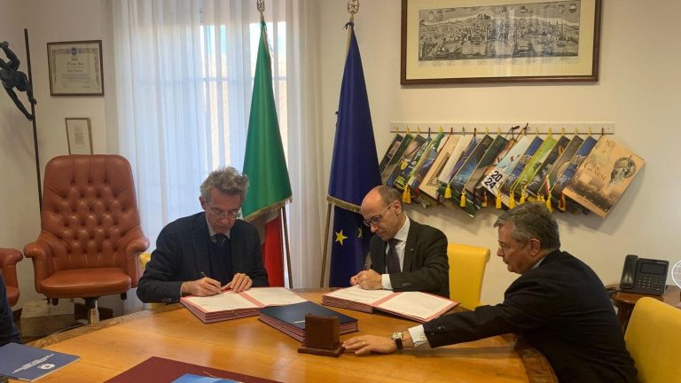 Bonifica di Bagnoli, nuovo protocollo con l’Anticorruzione: “Possibili solo 5 subappalti l’anno”