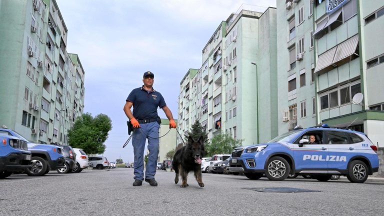 Stupri di Caivano, la difesa dei 7 imputati minorenni chiede la messa alla prova