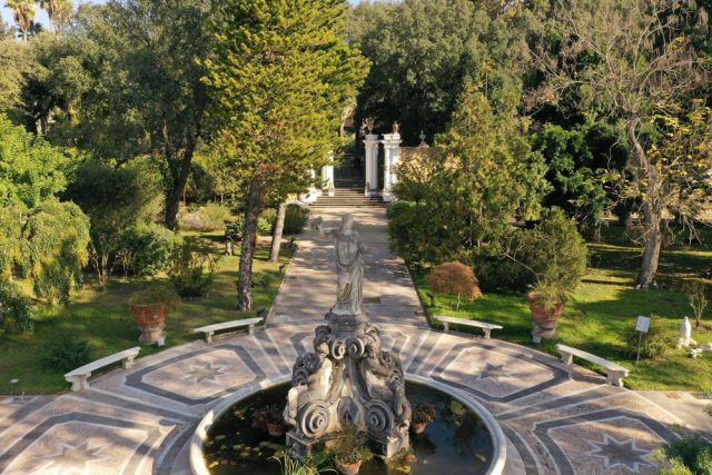 Oltre il giardino: rassegna di teatro d’estate nella Reggia di Portici