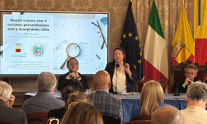 Una città sempre più attrattiva, presentato il report “Napoli cresce con il turismo”