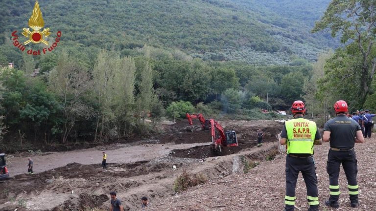 San Felice a Cancello, ancora senza esito le ricerche dei due dispersi