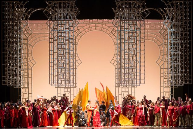 Al Teatro San Carlo di Napoli la Carmen di Georges Bizet diretta da Dan Ettinger