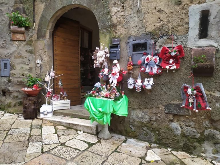 Borgo Natale 2024: i mercatini natalizi nel borgo medioevale di Casertavecchia