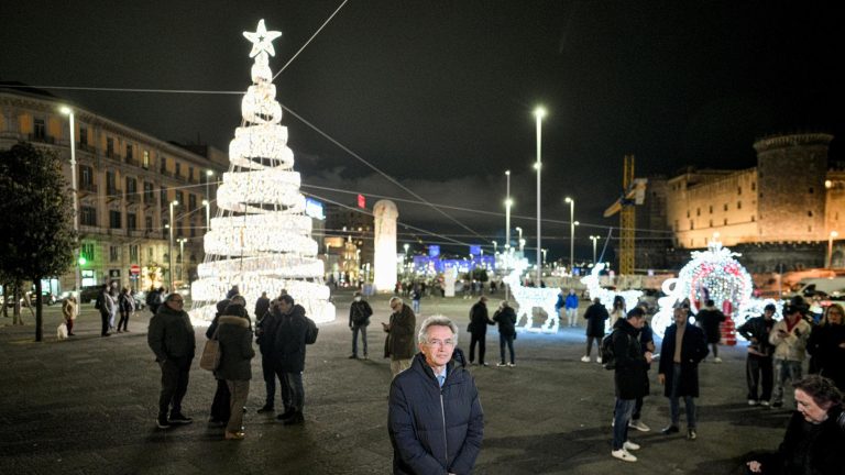 Turismo, a Napoli aumenta la tassa di soggiorno. In arrivo nuove regole sugli affitti brevi